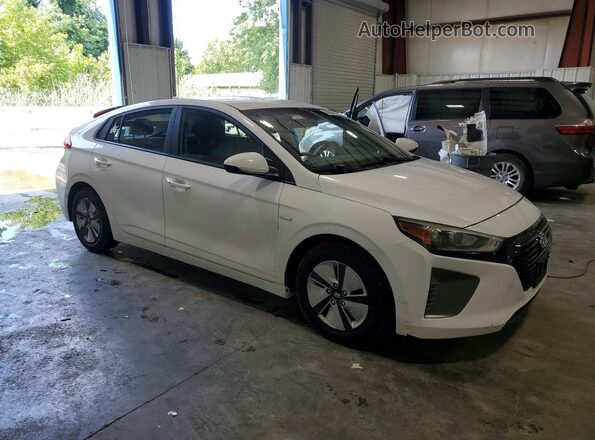 KMHC65LC7HU036833 2017 HYUNDAI IONIQ White წინა მარჯვენა