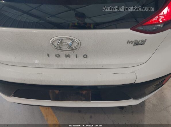 KMHC65LC7JU075511 2018 HYUNDAI IONIQ HYBRID White Դիմացի տեսք