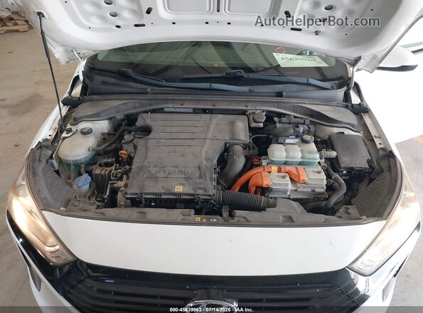 KMHC65LC7JU075511 2018 HYUNDAI IONIQ HYBRID White Հետևի տեսք