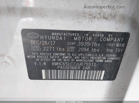 KMHC65LC7JU075511 2018 HYUNDAI IONIQ HYBRID White Շարժիչի բաժամունքի տեսք