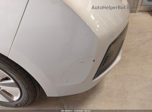 KMHC65LC7KU107746 2019 HYUNDAI IONIQ HYBRID White Вид спереду