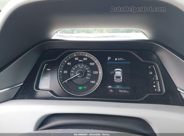 KMHC65LC7LU220016 2020 HYUNDAI IONIQ HYBRID White Widok tylnych siedzeń