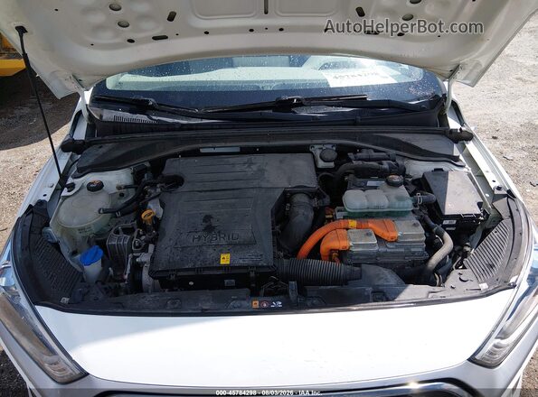KMHC65LC7LU221537 2020 HYUNDAI IONIQ HYBRID White Rear view