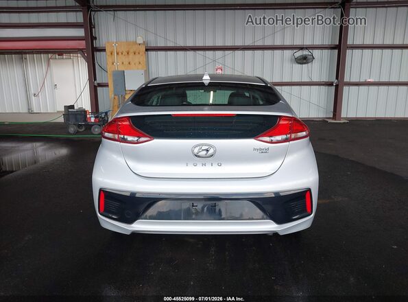 KMHC65LC8JU075159 2018 HYUNDAI IONIQ HYBRID Silver 