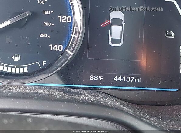 KMHC65LC8JU075159 2018 HYUNDAI IONIQ HYBRID Silver 