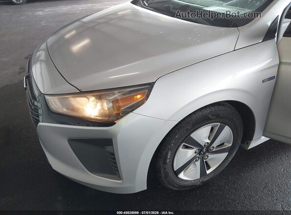 KMHC65LC8JU075159 2018 HYUNDAI IONIQ HYBRID Silver 
