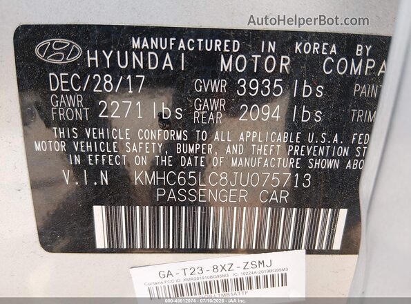 KMHC65LC8JU075713 2018 HYUNDAI IONIQ HYBRID Silver Widok komory silnika