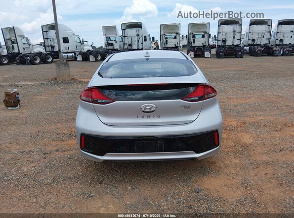 KMHC65LC8JU075713 2018 HYUNDAI IONIQ HYBRID Silver 