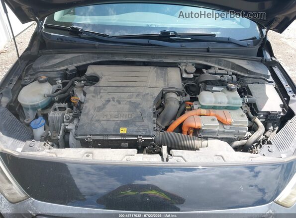 KMHC65LC8JU076487 2018 HYUNDAI IONIQ HYBRID Black Rear view