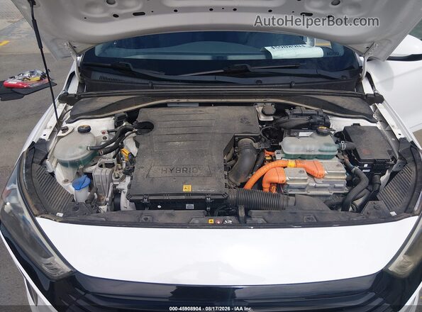 KMHC65LC8KU107092 2019 HYUNDAI IONIQ HYBRID White Widok z tyłu