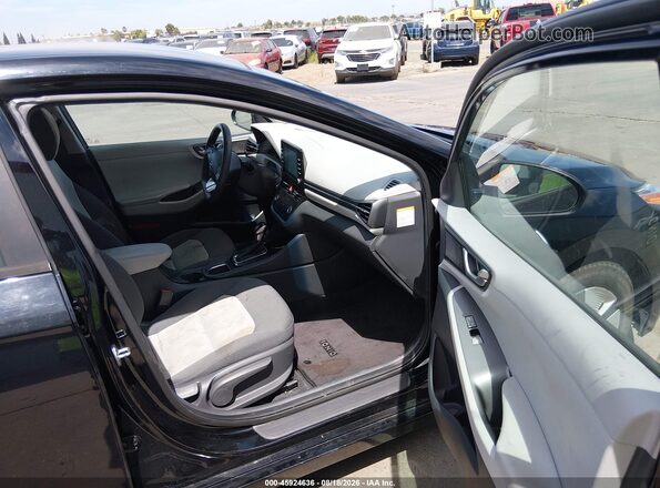 KMHC65LC8LU220042 2020 HYUNDAI IONIQ HYBRID Black Front interior view