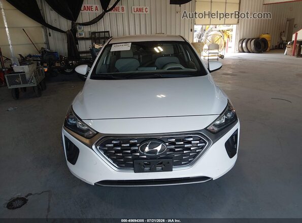 KMHC65LC8LU220283 2020 HYUNDAI IONIQ HYBRID White Widok zestawu wskaźników