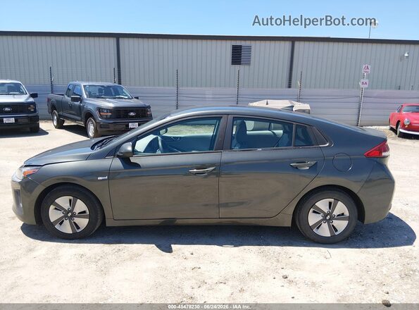 KMHC65LC8LU221823 2020 HYUNDAI IONIQ HYBRID Gray 