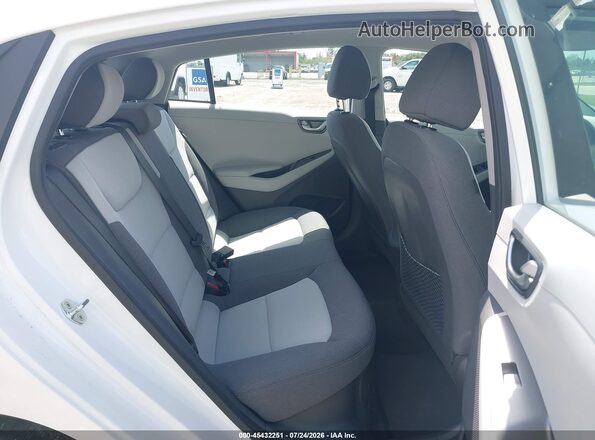 KMHC65LC8LU233311 2020 HYUNDAI IONIQ HYBRID White VIN sticker view