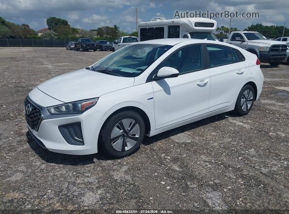 KMHC65LC8LU233311 2020 HYUNDAI IONIQ HYBRID White Front left