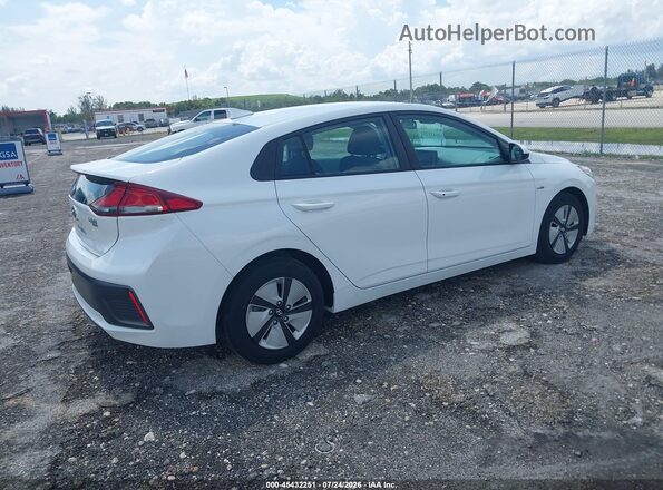 KMHC65LC8LU233311 2020 HYUNDAI IONIQ HYBRID White Rear right