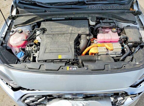 KMHC65LC8NU271804 2022 HYUNDAI IONIQ Silver Widok wnętrza z tyłu