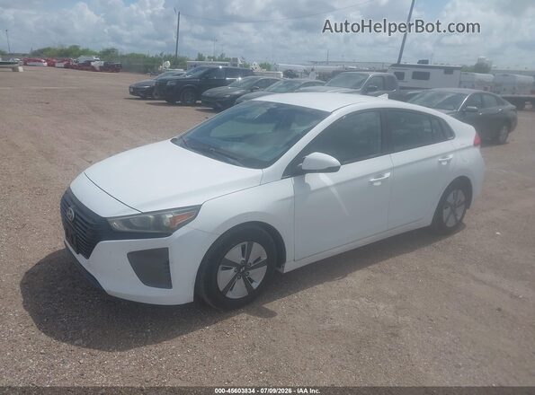 KMHC65LC9JU075753 2018 HYUNDAI IONIQ HYBRID Белый Передняя левая четверть