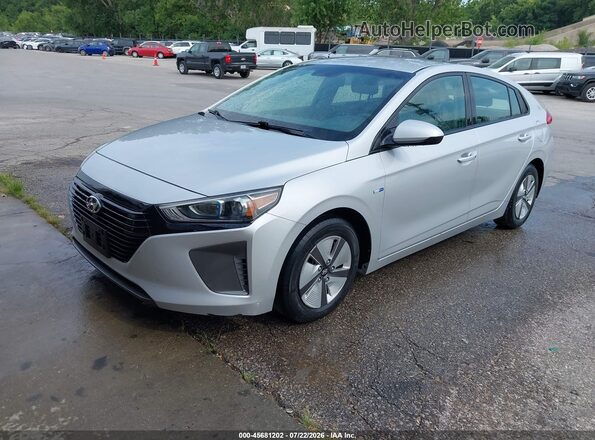 KMHC65LC9KU106887 2019 HYUNDAI IONIQ HYBRID Silver Առջևի ձախ երեք քառորդ տեսարան