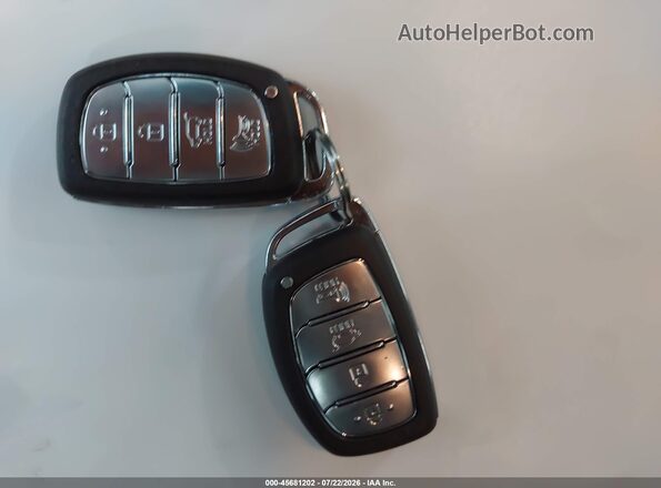 KMHC65LC9KU106887 2019 HYUNDAI IONIQ HYBRID Silver Առջևի վահանակի տեսք