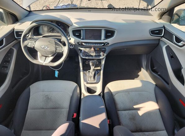KMHC65LCXHU051777 2017 HYUNDAI IONIQ Gray Vista del salpicadero