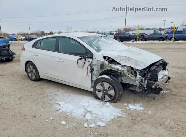 KMHC65LCXKU166807 2019 HYUNDAI IONIQ White Front right