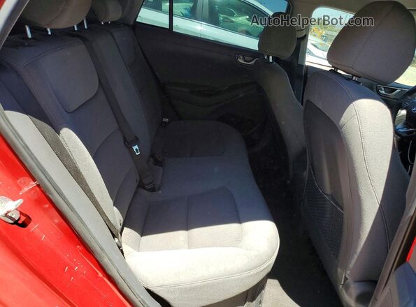 KMHC65LCXLU228708 2020 HYUNDAI IONIQ Red Vista de los asientos traseros