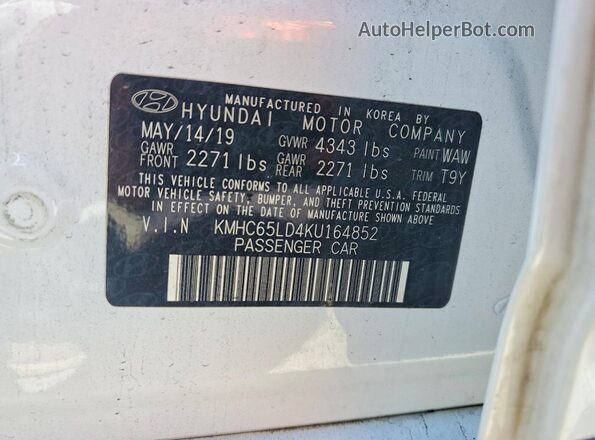 KMHC65LD4KU164852 2019 HYUNDAI IONIQ White Widok komory silnika