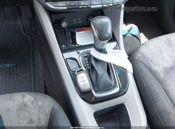 KMHC75LC1JU100108 2018 HYUNDAI IONIQ HYBRID Black Widok deski rozdzielczej