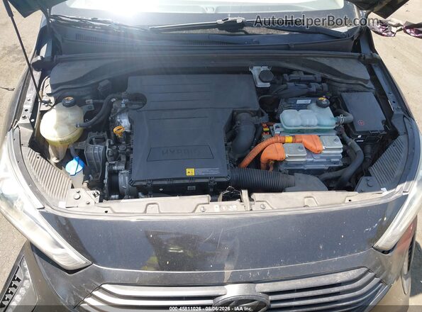 KMHC75LC1JU100108 2018 HYUNDAI IONIQ HYBRID Black Widok z tyłu