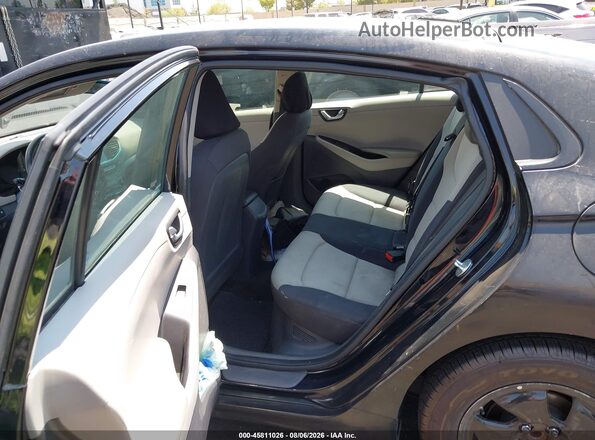 KMHC75LC1JU100108 2018 HYUNDAI IONIQ HYBRID Black Widok naklejki z numerem VIN