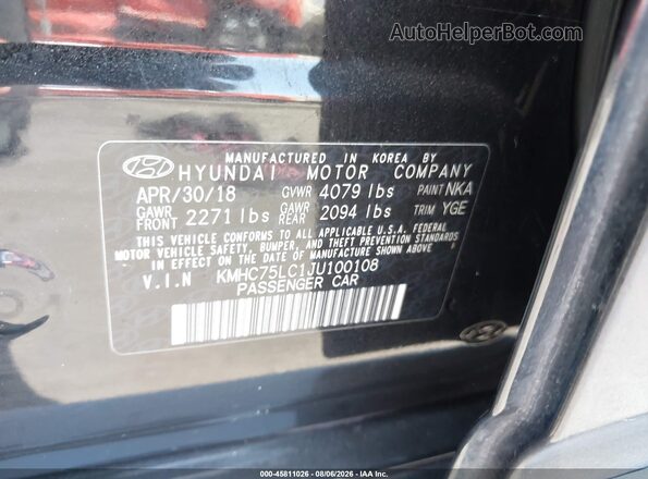 KMHC75LC1JU100108 2018 HYUNDAI IONIQ HYBRID Black Widok komory silnika