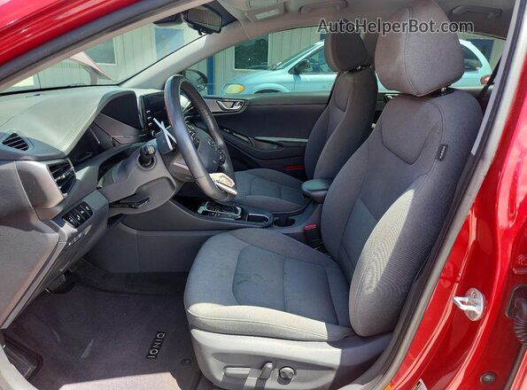 KMHC75LC1NU278932 2022 HYUNDAI IONIQ Red Вид салону спереду