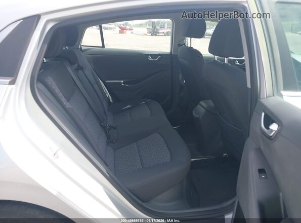 KMHC75LC2KU106937 2019 HYUNDAI IONIQ HYBRID Silver VIN կոդի պիտակի տեսք