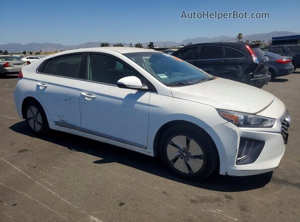 KMHC75LC3NU272999 2022 HYUNDAI IONIQ White Delantero derecho
