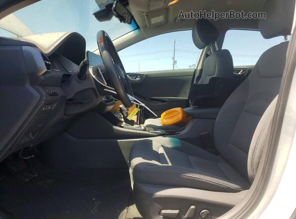 KMHC75LC3NU272999 2022 HYUNDAI IONIQ White Vista interior delantera