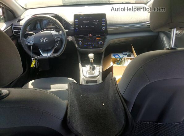 KMHC75LC3NU272999 2022 HYUNDAI IONIQ White Vista del salpicadero