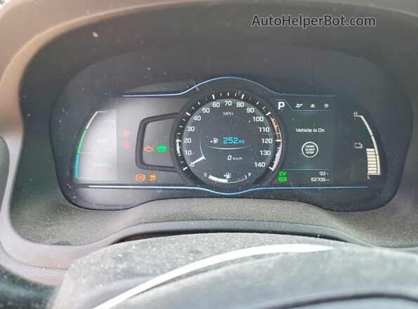 KMHC75LC5HU028680 2017 HYUNDAI IONIQ Black ხელსაწყოთა პანელის ხედი