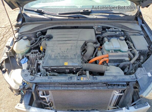 KMHC75LC5HU028680 2017 HYUNDAI IONIQ Black უკანა სალონის ხედი