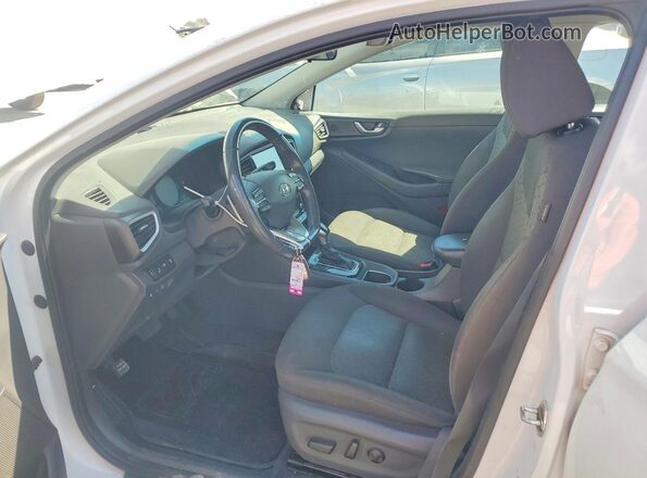 KMHC75LC5JU061748 2018 HYUNDAI IONIQ White Vista interior delantera