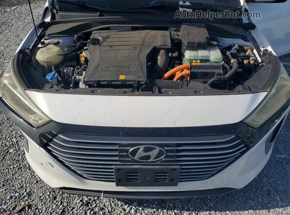 KMHC75LC8HU031458 2017 HYUNDAI IONIQ White Widok wnętrza z tyłu