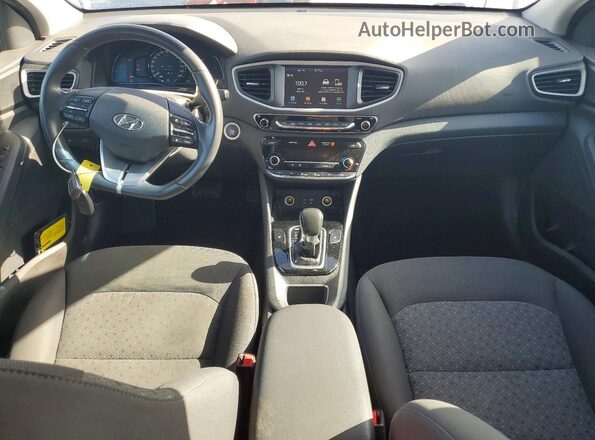 KMHC75LC8HU031458 2017 HYUNDAI IONIQ White Widok deski rozdzielczej