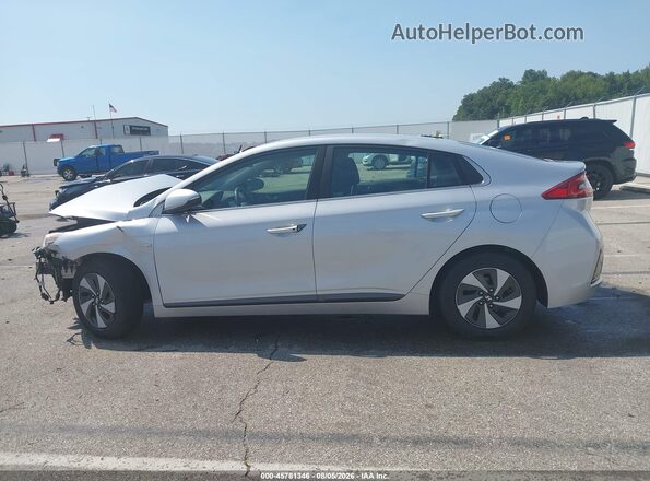 KMHC75LC8JU067995 2018 HYUNDAI IONIQ HYBRID Silver 