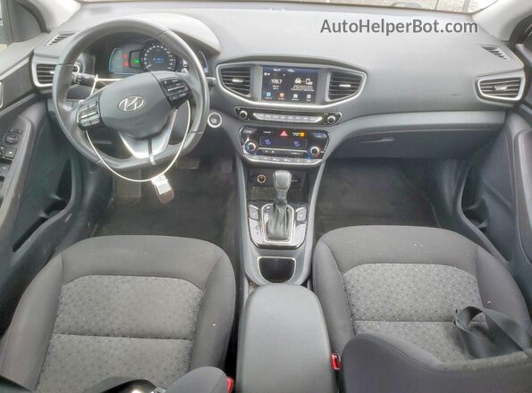KMHC75LC8JU098082 2018 HYUNDAI IONIQ Silver Առջևի վահանակի տեսք