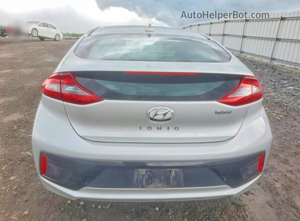 KMHC75LC8JU098082 2018 HYUNDAI IONIQ Silver Հետևի տեսք