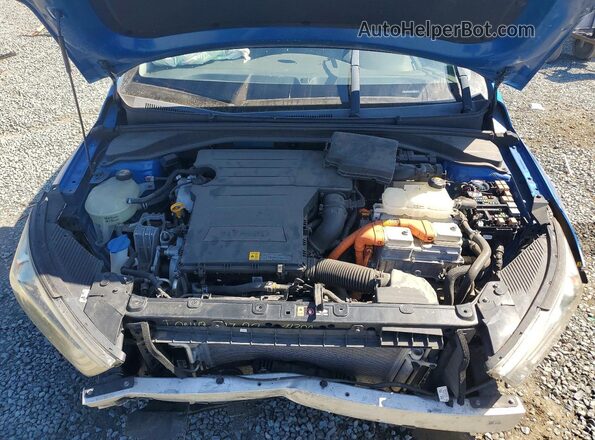 KMHC75LC8JU099393 2018 HYUNDAI IONIQ Blue Widok wnętrza z tyłu