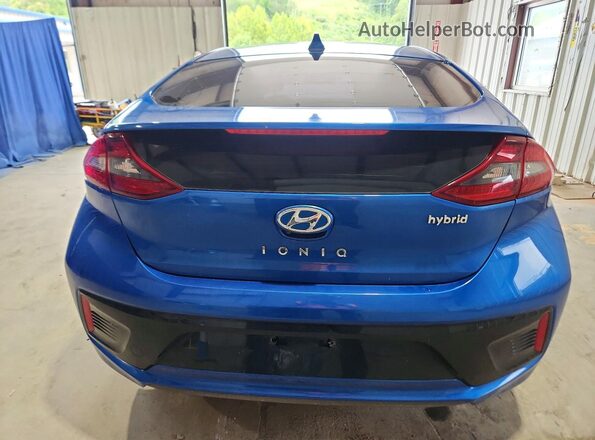 KMHC75LC9JU064992 2018 HYUNDAI IONIQ Blue Widok z tyłu
