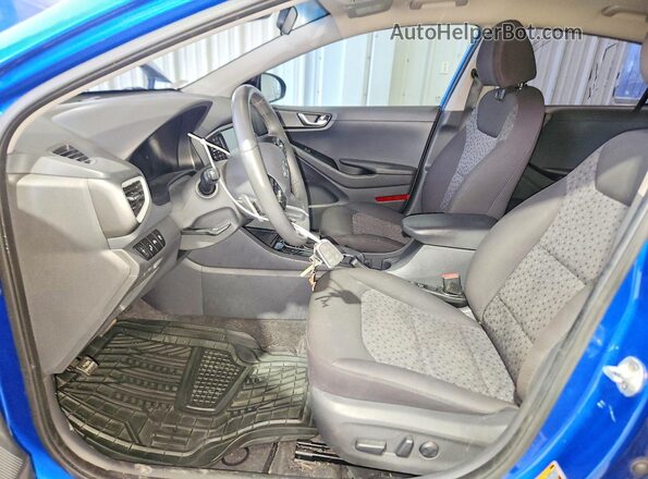 KMHC75LC9JU064992 2018 HYUNDAI IONIQ Blue Widok wnętrza z przodu