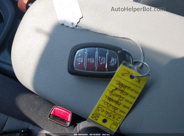 KMHC75LD4LU235403 2020 HYUNDAI IONIQ PLUG-IN HYBRID White Vista del salpicadero