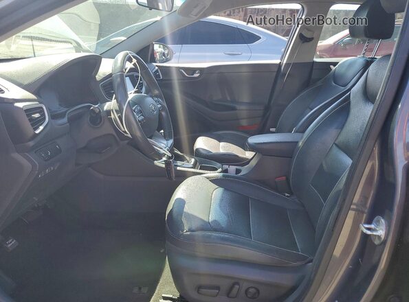 KMHC75LD7JU090614 2018 HYUNDAI IONIQ Gray Vista interior delantera